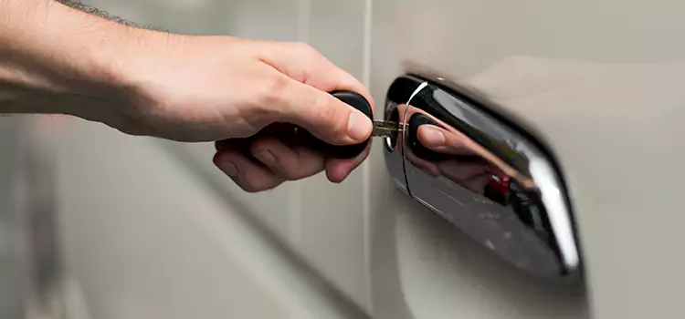Why Choose Our Auto Locksmith Team in Belle Glade, FL?